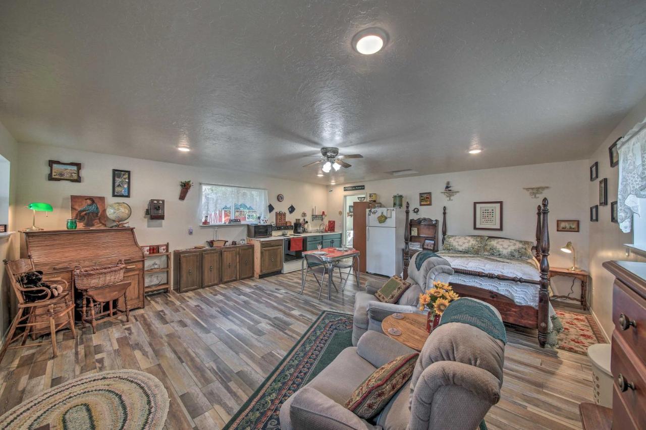 Pet-Friendly Libby Cottage With Mountain Views! Екстериор снимка