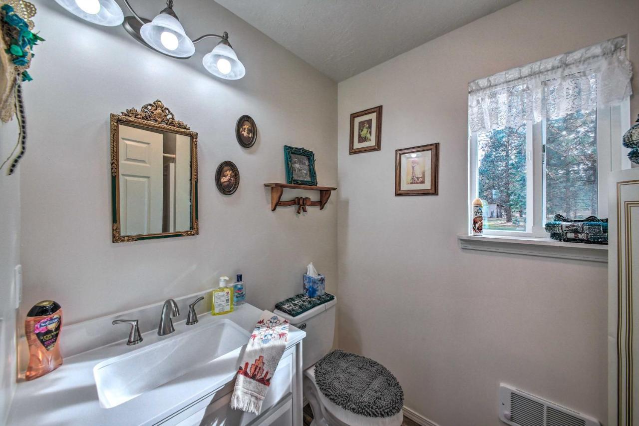Pet-Friendly Libby Cottage With Mountain Views! Екстериор снимка