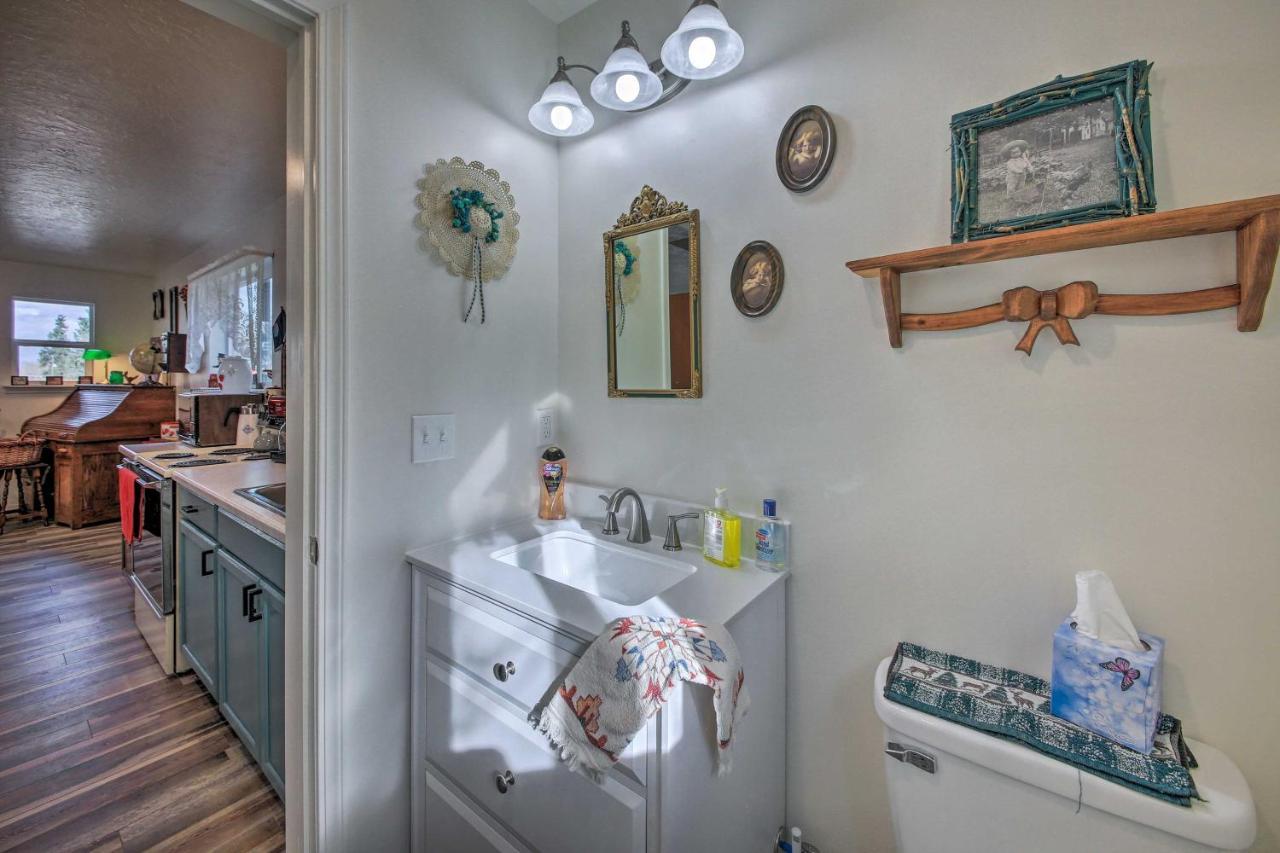 Pet-Friendly Libby Cottage With Mountain Views! Екстериор снимка